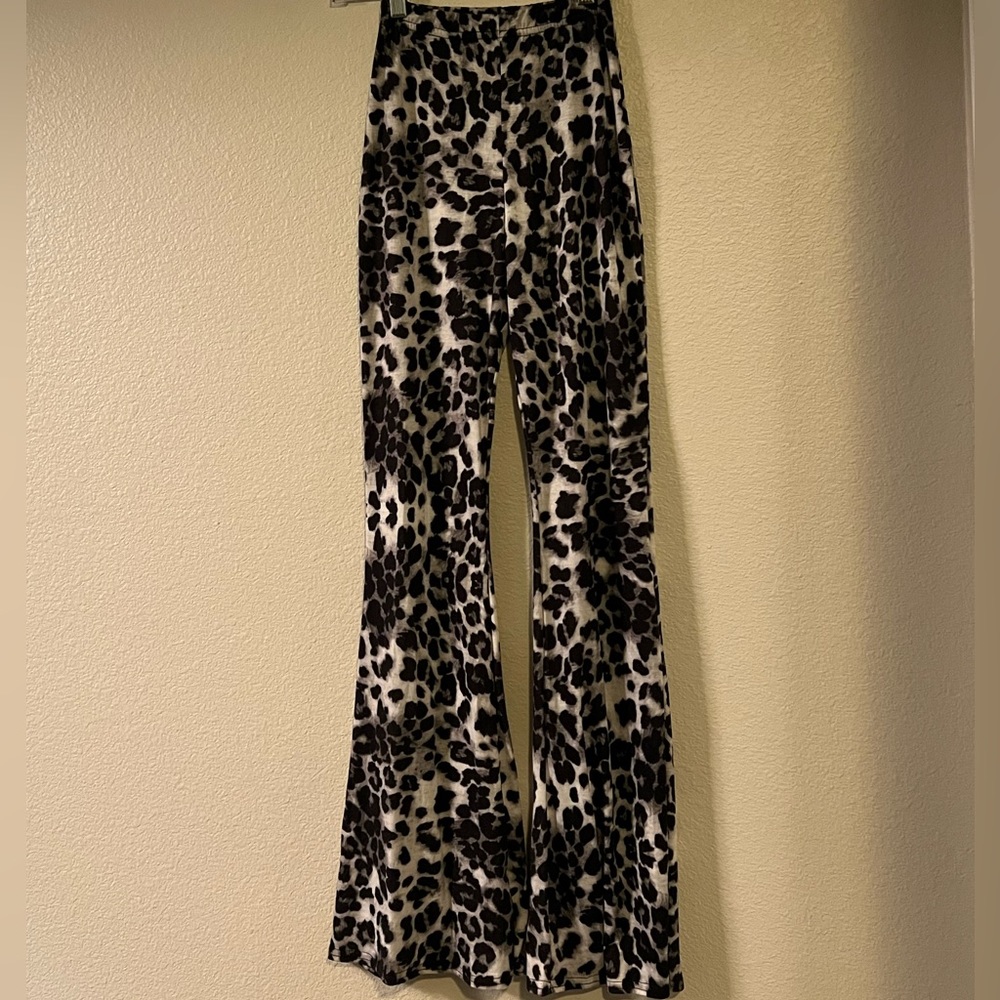Bootcut Leopard Print Leggings
